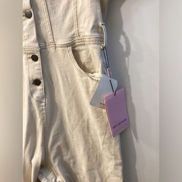 Avec Les Filles Tie Waist Denim Jumpsuit – Ecru Cream Women’s One Piece - Picture 6 of 15